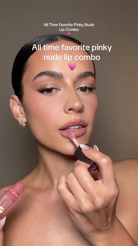 Top Secret: Pokimane's Winky Lux Nude Lip Makeup Routine! - 6zn4pfw