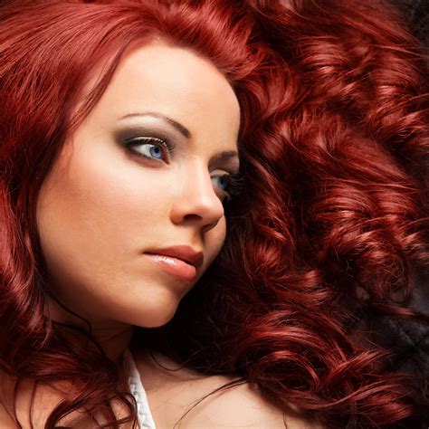 Henna dye hair colors: Transform your look with natural ingredients 17
