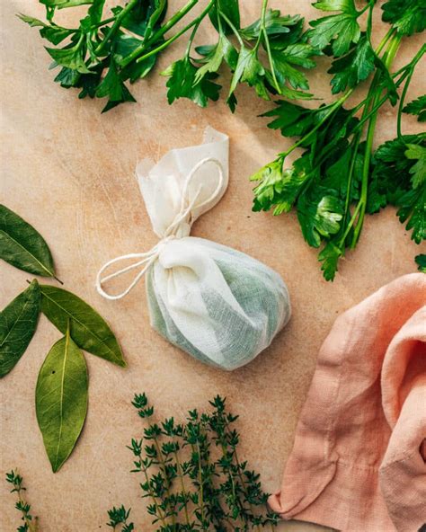 bouquet garni  couple cooks