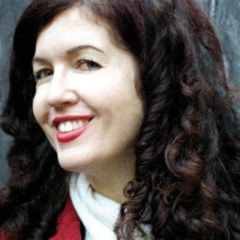 Linda Neil | UQP