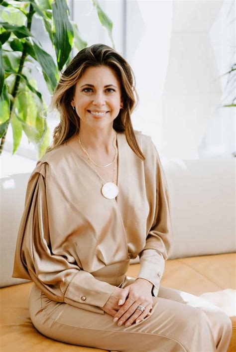 Seint Beauty Makeup Review: 8 Reasons Why I Love It in 2025 - Brains