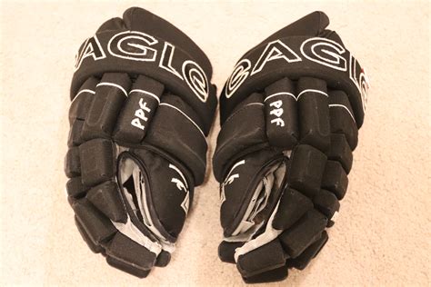 Eagle PPF Hockey Gloves - 14 in - Made in Canada | SidelineSwap
