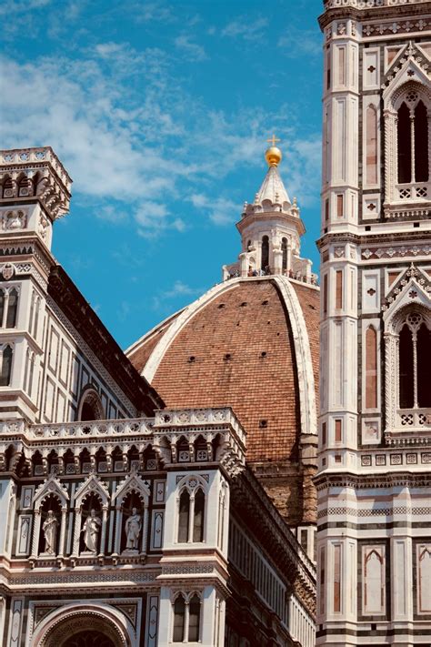Florence Architecture Through the Centuries: A Comprehensive Overview