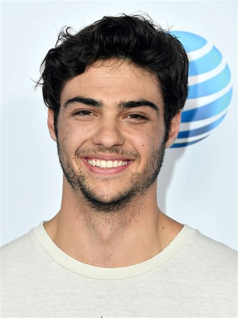 Noah Centineo : A biografia - AdoroCinema