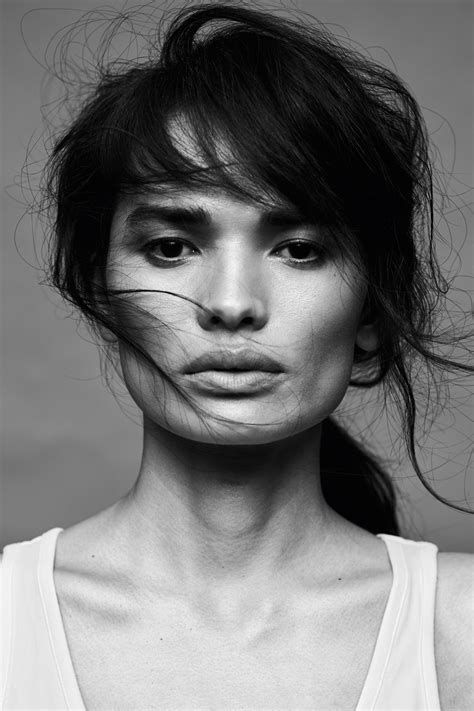 Das Transgender-Model Anjali Lama erscheint in der Vogue | Vogue Germany