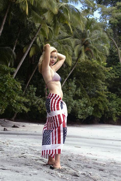 Kimberley Davies Nude