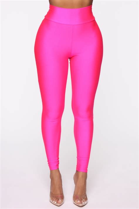 Focus On Me Ruched Leggings - Neon Pink | Fashion Nova