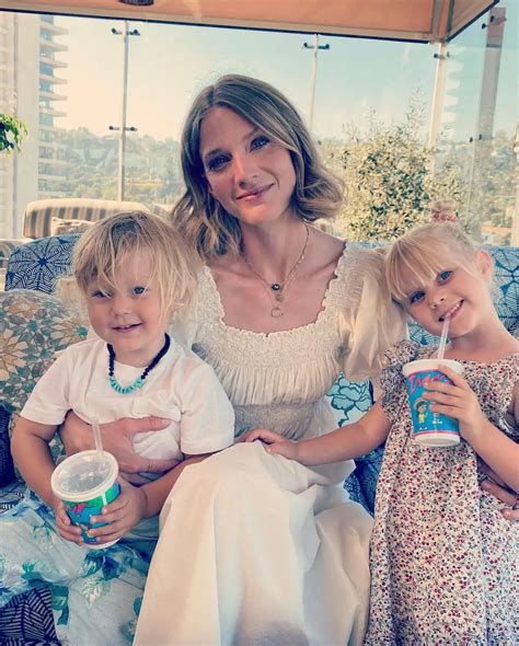 Winter Ave Zoli - Biography, Height & Life Story | Super Stars Bio