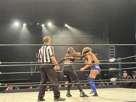 Skye blue from aew dark taping : r/SkyeBlueOffical