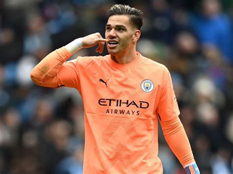 ederson moraes man city punya segalanya  jadi juara liga