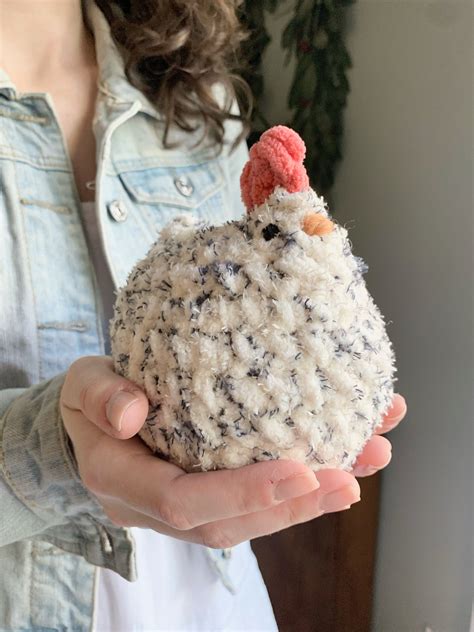 Mabel Chicken CROCHET PATTERN - Etsy UK