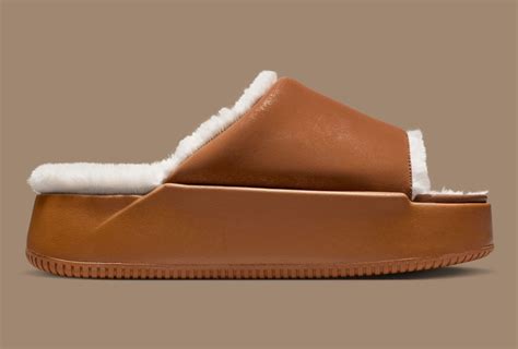 nike calm elevation  light british tan fur lined hv