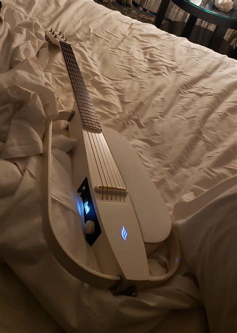 Enya NEXG (Travel guitar with built-in amp & effects) : r/InstrumentPorn