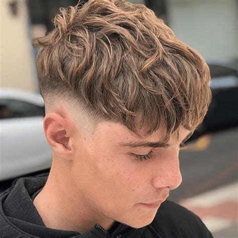Short Thin Hairstyles For Men 2024