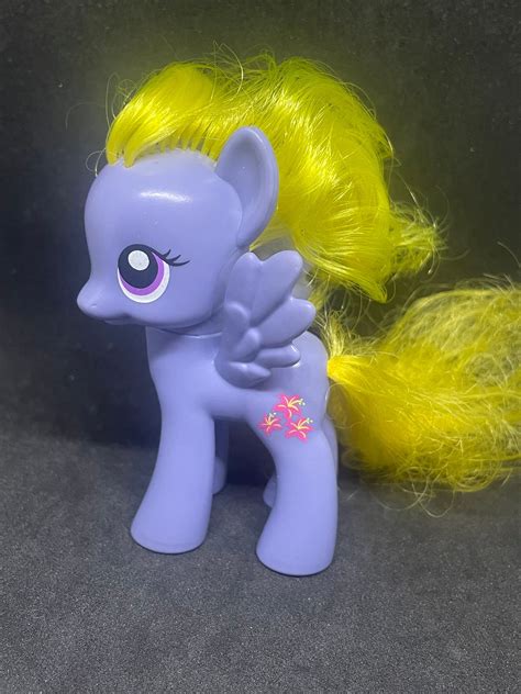 My Little Pony Lily Blossom Toy