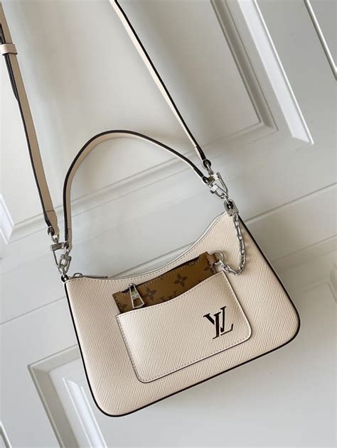 Пин от пользователя BRANDED-UAE на доске HAND BAGS | Сумки, Модные ...
