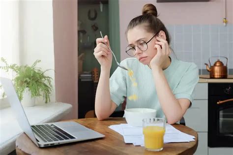 bad mood  bekerja kenali penyebab   mengatasinya blog