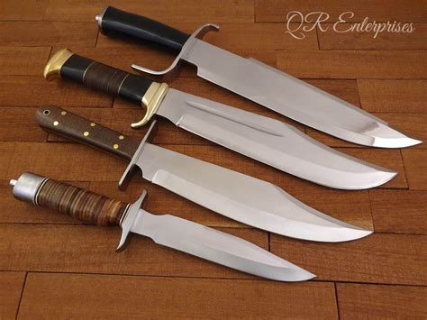 bowie hunting knife