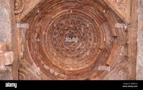 qutub minar interior geometric pattern   window  qutb minar