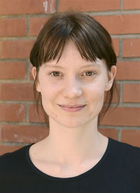 Mia Wasikowska