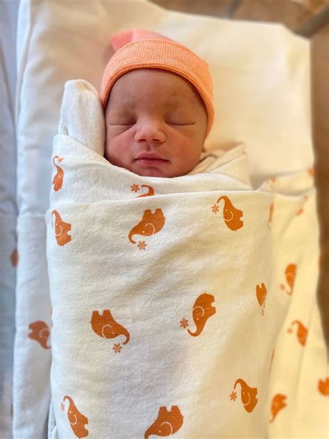 California Hospital Medical Center Welcomes First Baby 2023 – Los