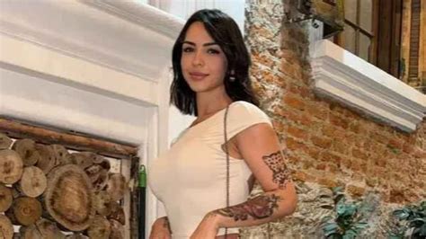 Karol Rosalin Dando O Cu - Brasileira Karol Rosalin é eleita a ‘Mulher Fitness Perfeita’ após ...