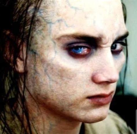 Elijah Wood in Gollum make-up looks like Sophie Turner : r/freefolk