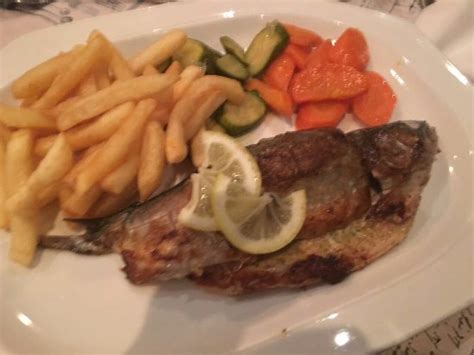 lancers inn restaurant maseru restaurant reviews phone number