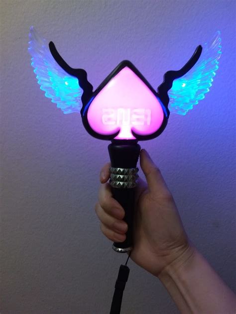 2NE1 Lightstick, Japanese Ver | 2ne1 lightstick, Kpop lightsticks, 2ne1