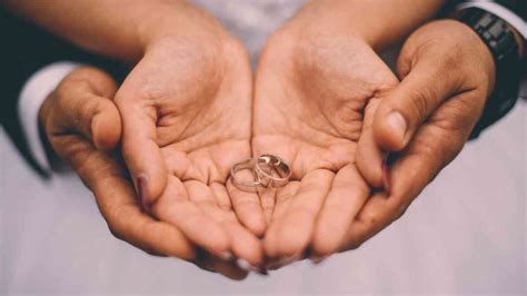 types  wedding rings