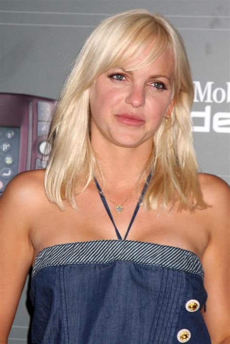 Anna Farris arriving at the TMobile Sidekick LX Launch Event at