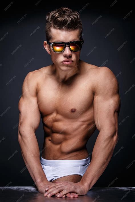 Free Photo | Portrait of awesome male model with naked muscular body