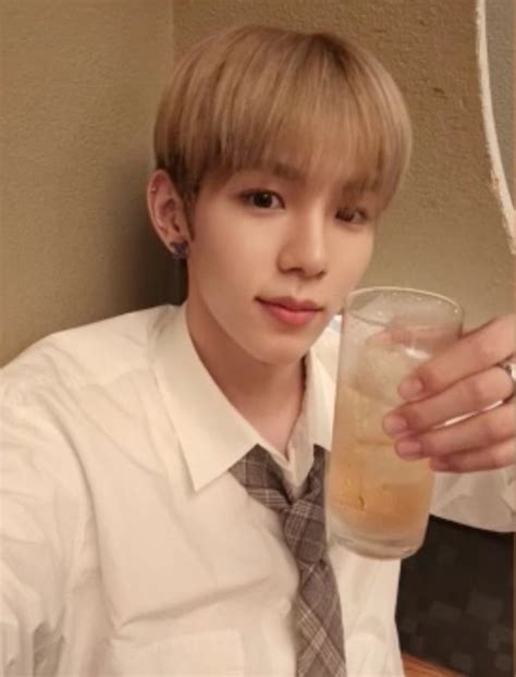 pann    team atmosphere    riize seunghan