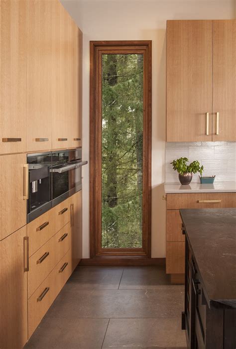 Maximizing Natural Light in Your Kitchen Design