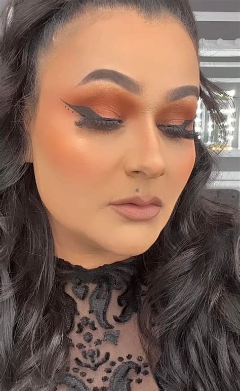 Hoy estaremos en vivo 4:45 pm... - Academia Vivas latinas