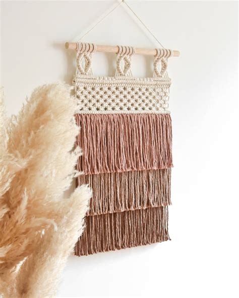 Macrame Pattern Book Includes Over 70 Knots And Small Repeat Patterns Plus Projects 3