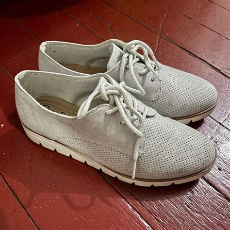 Payless shoes on Carousell
