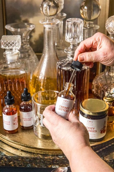 5 Best Fall Bourbon Cocktails | Autumn Drink Recipes for Entertaining