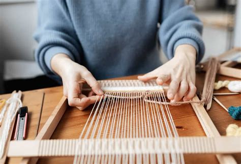 beginner weaving loom
