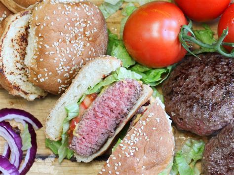 How To Cook A Medium Rare Hamburger - Heartpolicy6
