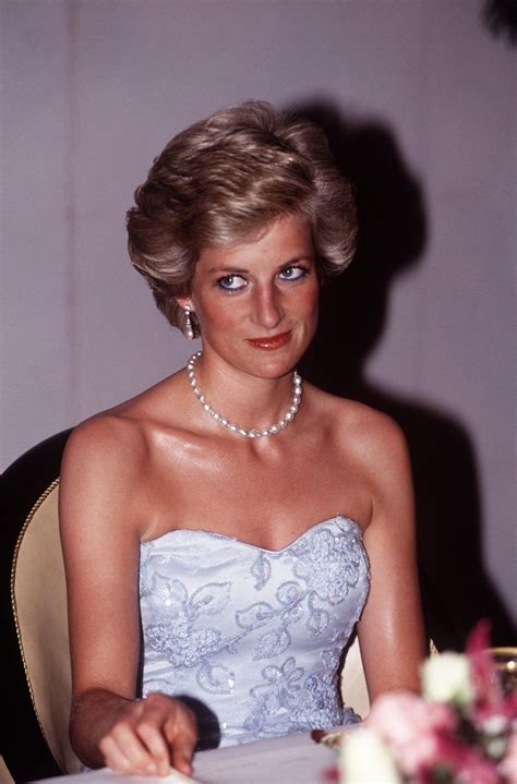 5 Times Princess Diana Proved Her Signature Look Was Flawless | Princes