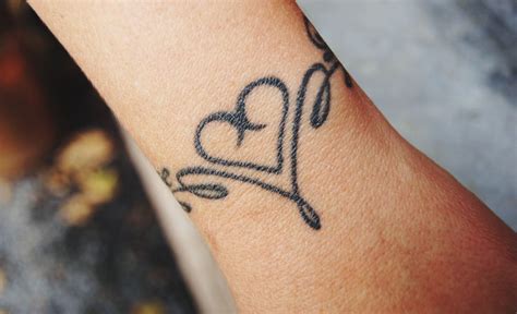 Collection of 999+ Breathtaking Love Tattoo Images in Full 4K Resolution