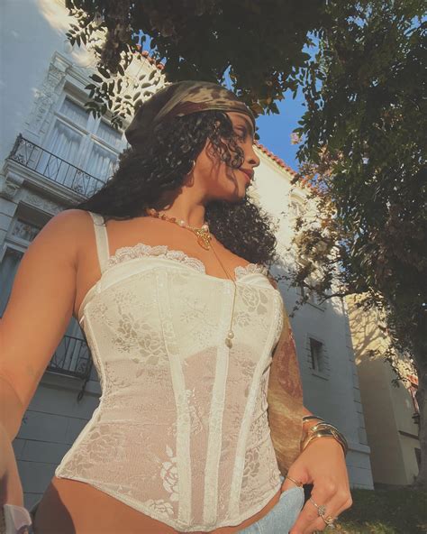 Riley Simpson | Somewhere you don’t know. | Instagram