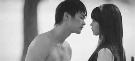 drama couples  exude   chemistry soompi
