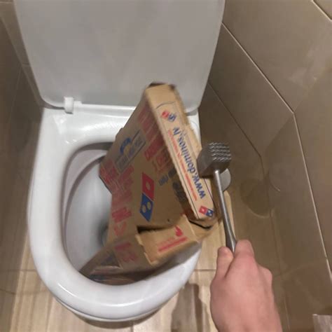 Создать мем "унитаз бу, смыв унитаза, чистка унитаза" - Картинки - Meme ...
