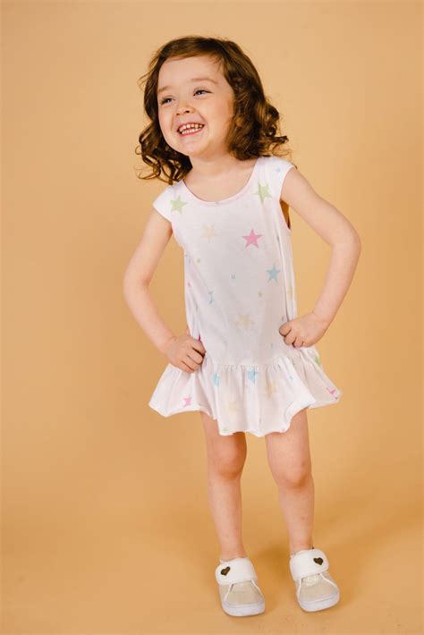 Vestidos de algodón estampados para nenas – Little Manny verano 2023