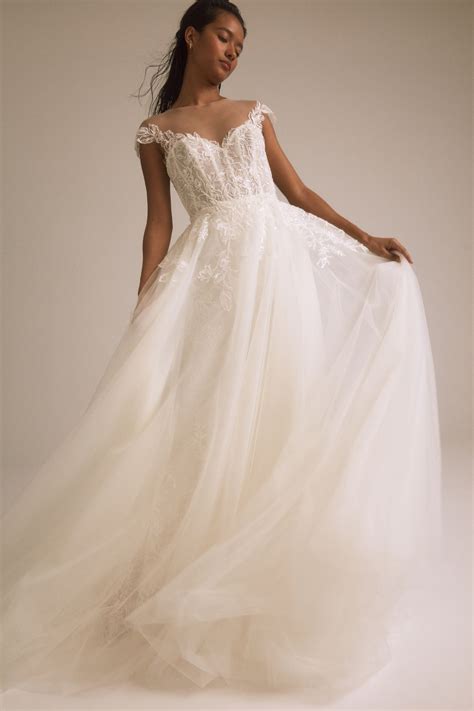 Home Page | L'elite Bridal Bridesmaids Occasions Boston