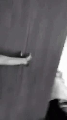 Welik Welik1 GIF - Welik Welik1 Surprise - Descobrir e Compartilhar GIFs
