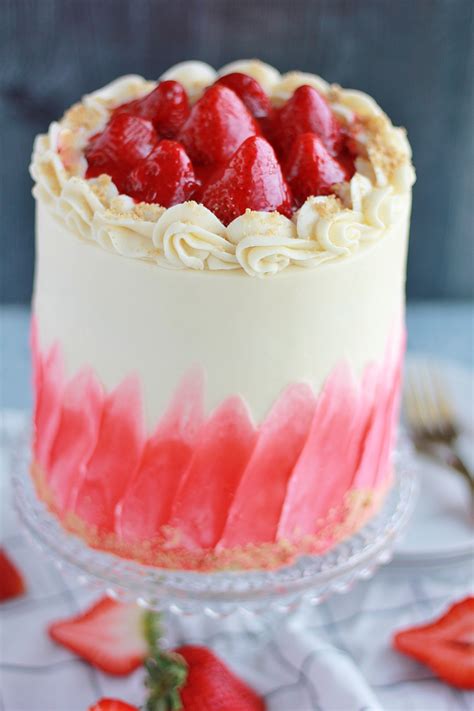 Foolproof Strawberry Squirt Cake: Looks Fancy, Tastes Amazing, So Easy! - mznanm7