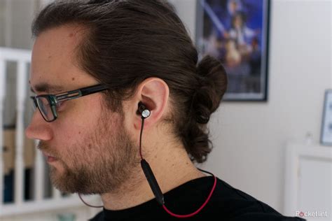 Sennheiser Momentum Free review: Stunning sound, less than stellar design